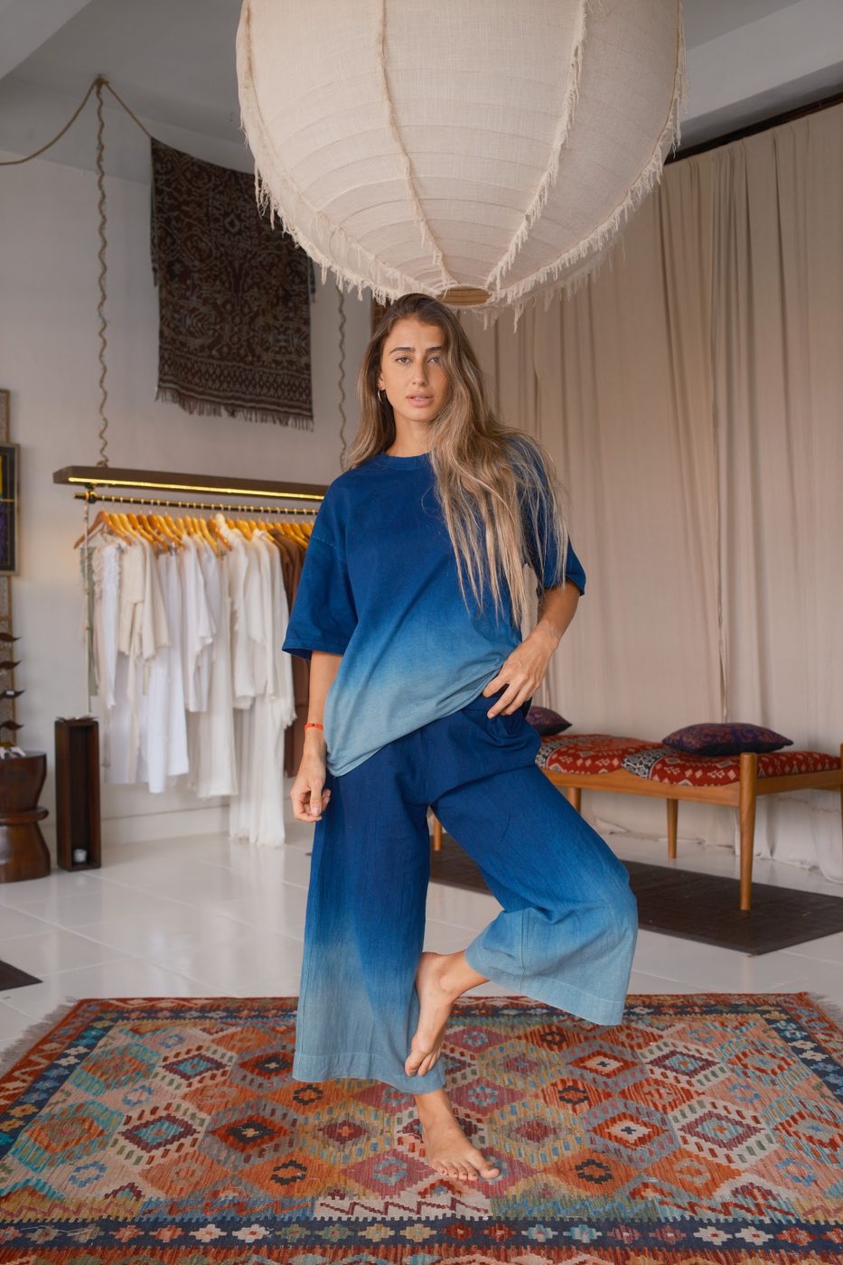 Tee & pants, indigo ombré